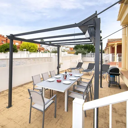 Hébergement de vacances Jazmines V By Interhome Calp